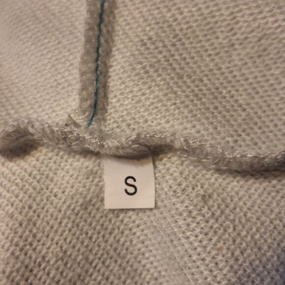 jogging suit SIZE SMALL - Picture 16 of 16